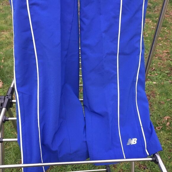 New Balance Women’s Running Sweat Pants Size M - Picture 1 of 6